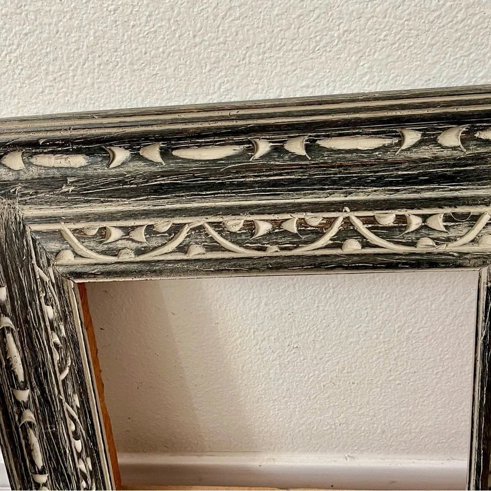 Vintage Ornate wooden Distressed Gray Picture Frame 15/17.5 Inch
